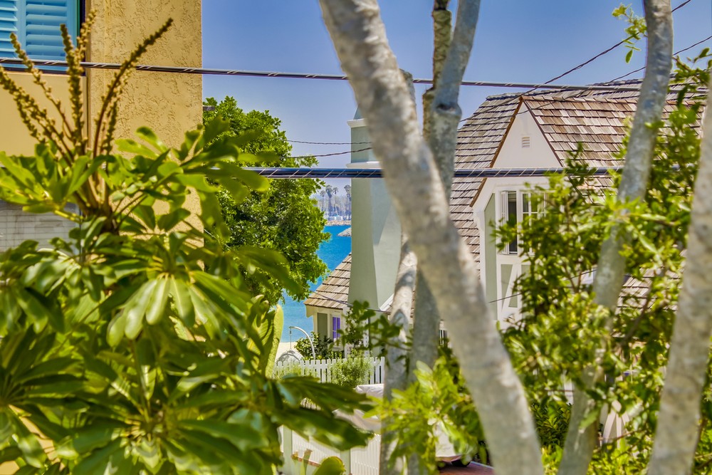 Virtual tour photo 44 of 109 for 832 Capistrano Place