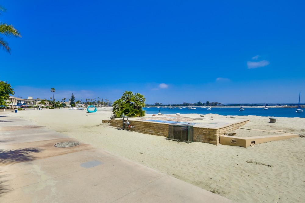 Virtual tour photo 55 of 109 for 832 Capistrano Place