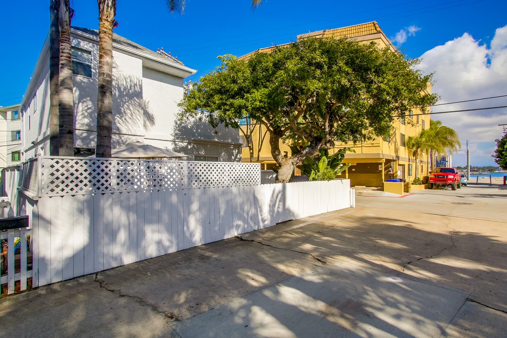 Virtual tour photo 60 of 109 for 832 Capistrano Place