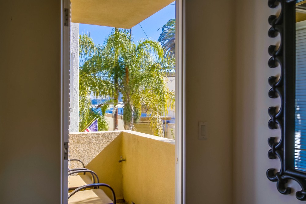 Virtual tour photo 32 of 64 for 832 Ensenada Ct