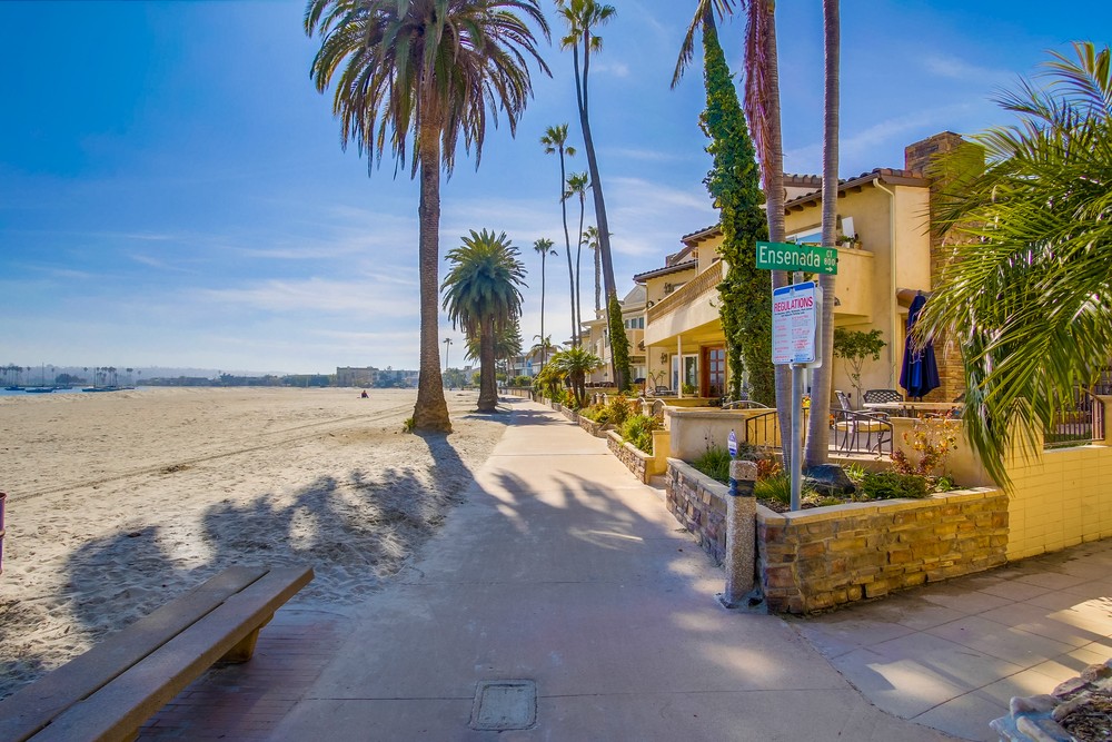 Virtual tour photo 63 of 64 for 832 Ensenada Ct