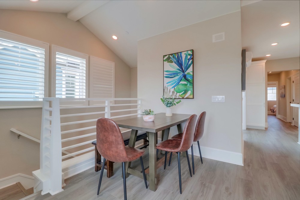 Virtual tour photo 12 of 49 for 832 Santa Barbara Pl