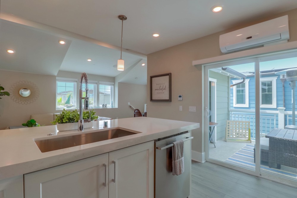 Virtual tour photo 21 of 49 for 832 Santa Barbara Pl