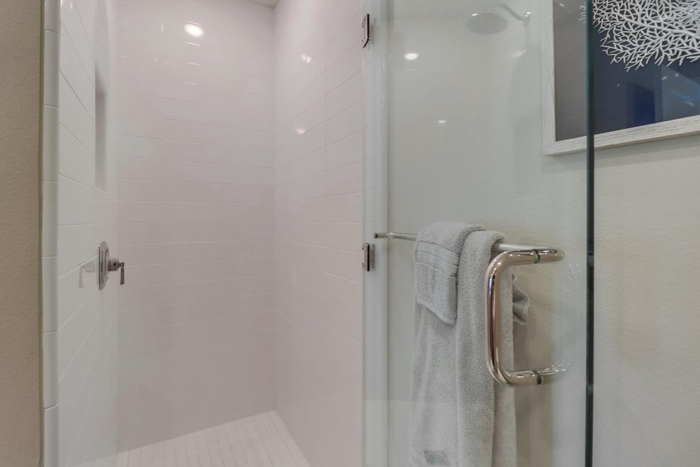Virtual tour photo 29 of 49 for 832 Santa Barbara Pl