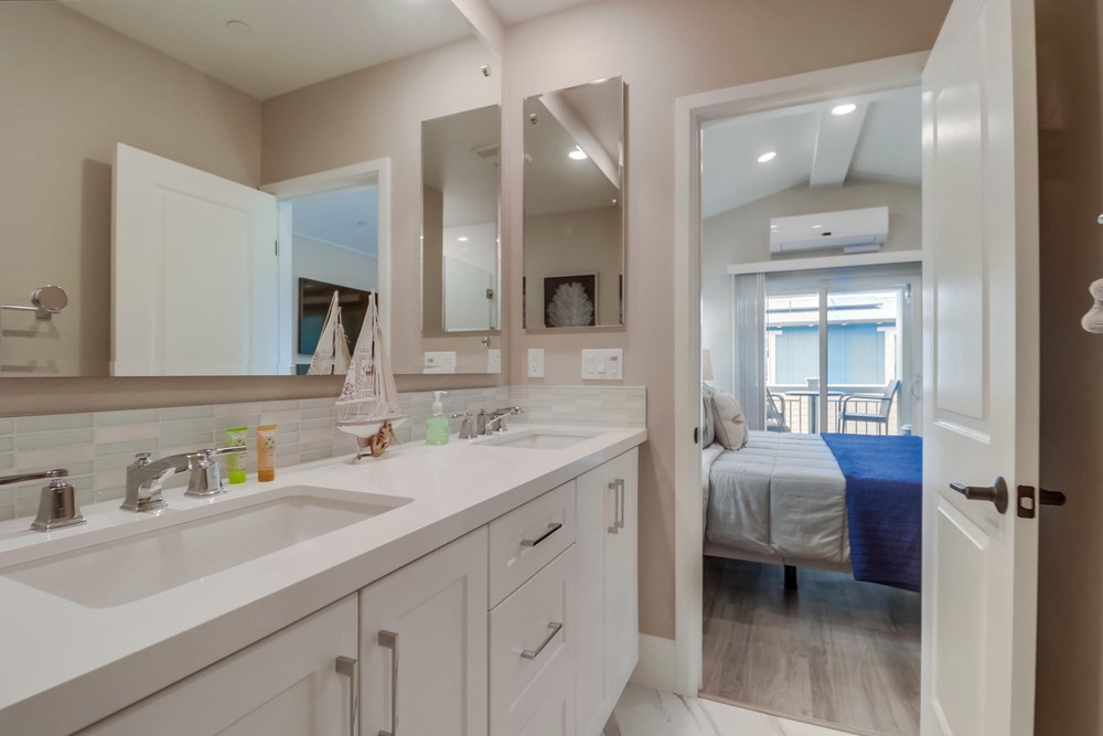 Virtual tour photo 32 of 49 for 832 Santa Barbara Pl