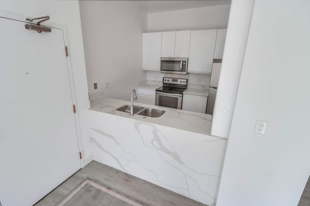 Virtual tour photo 15 of 42 for 8320 Regents Rd #2p