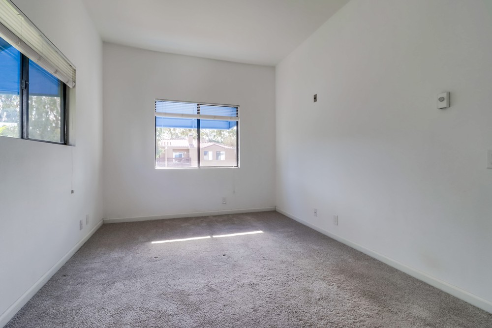 Virtual tour photo 22 of 42 for 8320 Regents Rd #2p