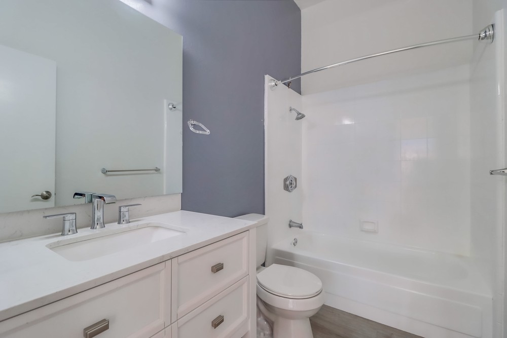Virtual tour photo 25 of 42 for 8320 Regents Rd #2p