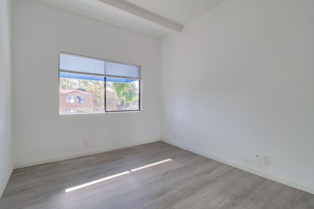 Virtual tour photo 28 of 42 for 8320 Regents Rd #2p