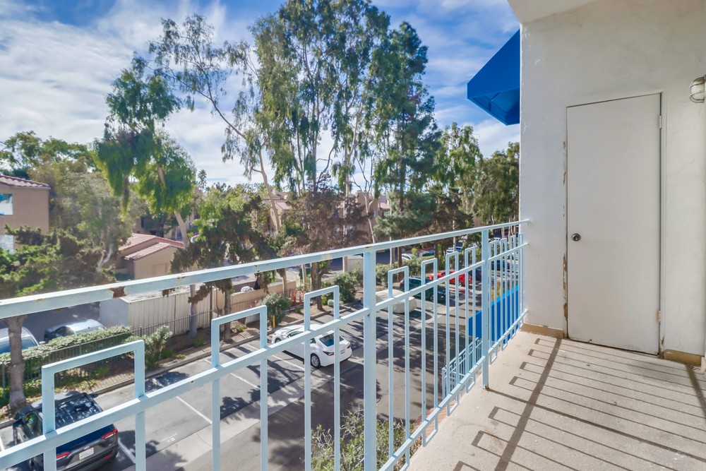 Virtual tour photo 35 of 42 for 8320 Regents Rd #2p
