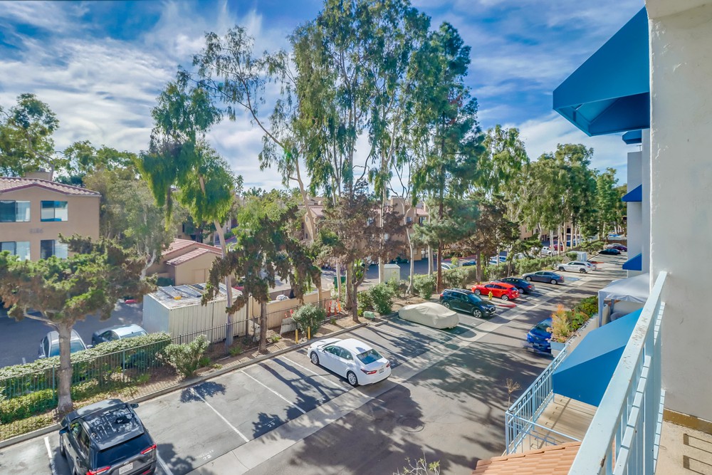 Virtual tour photo 37 of 42 for 8320 Regents Rd #2p