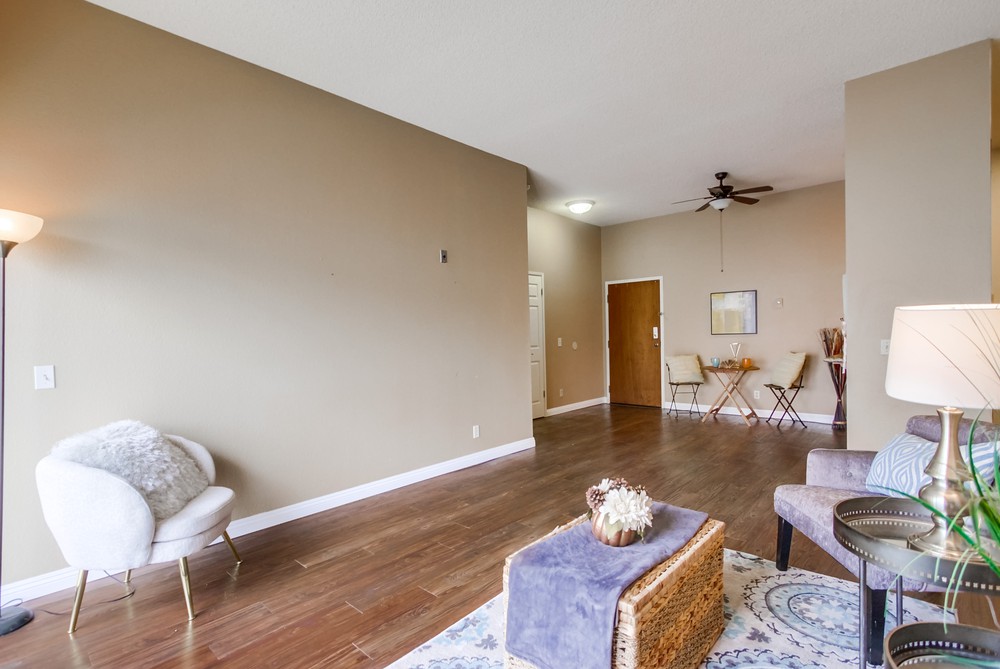 Virtual tour photo 7 of 36 for 8324 Regents Rd #2e