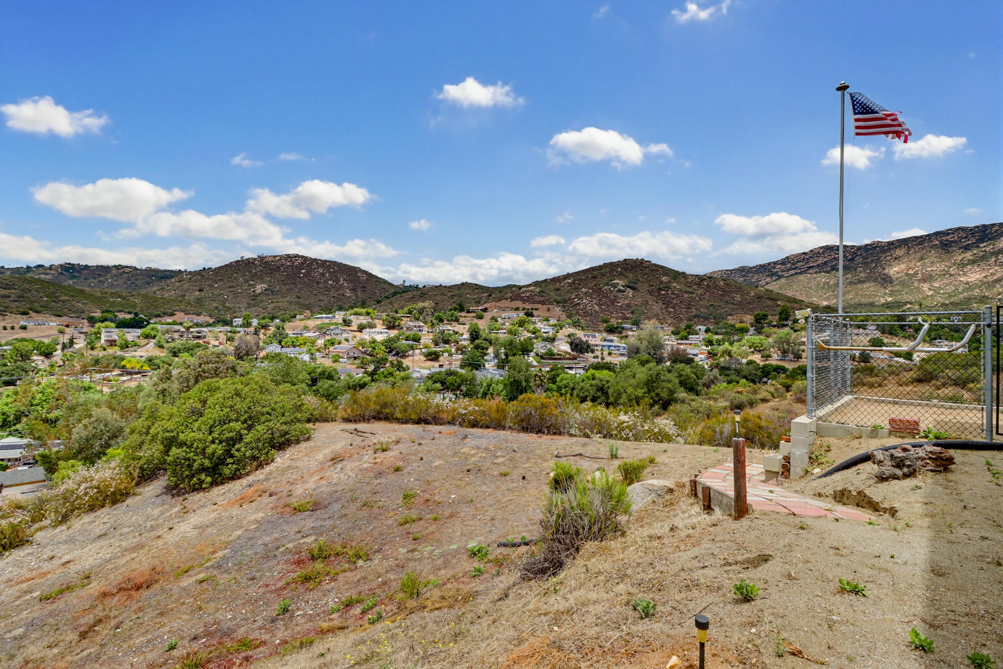 Virtual tour photo 7 of 76 for 833 Cochran Trail