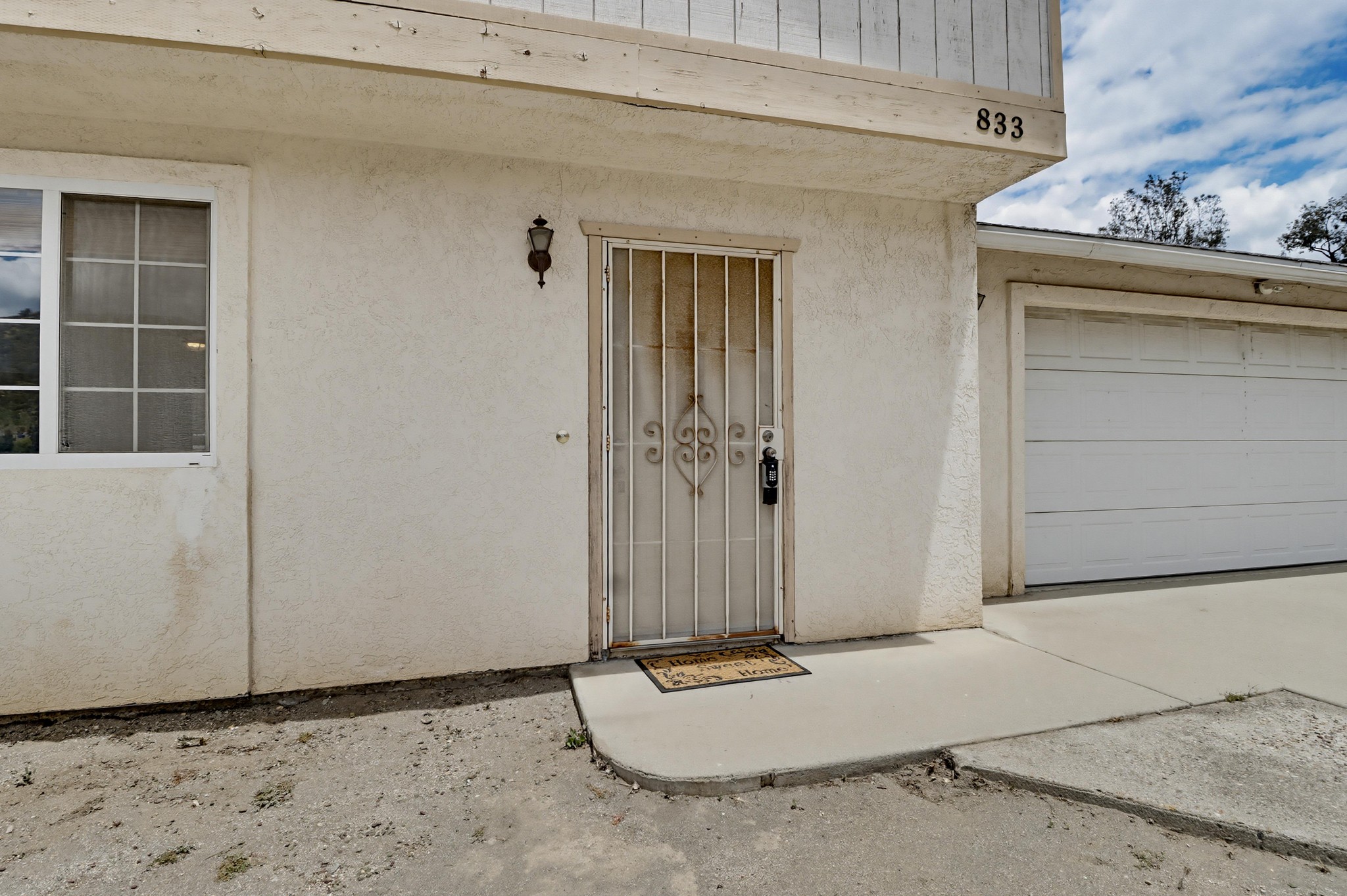 Virtual tour photo 11 of 76 for 833 Cochran Trail