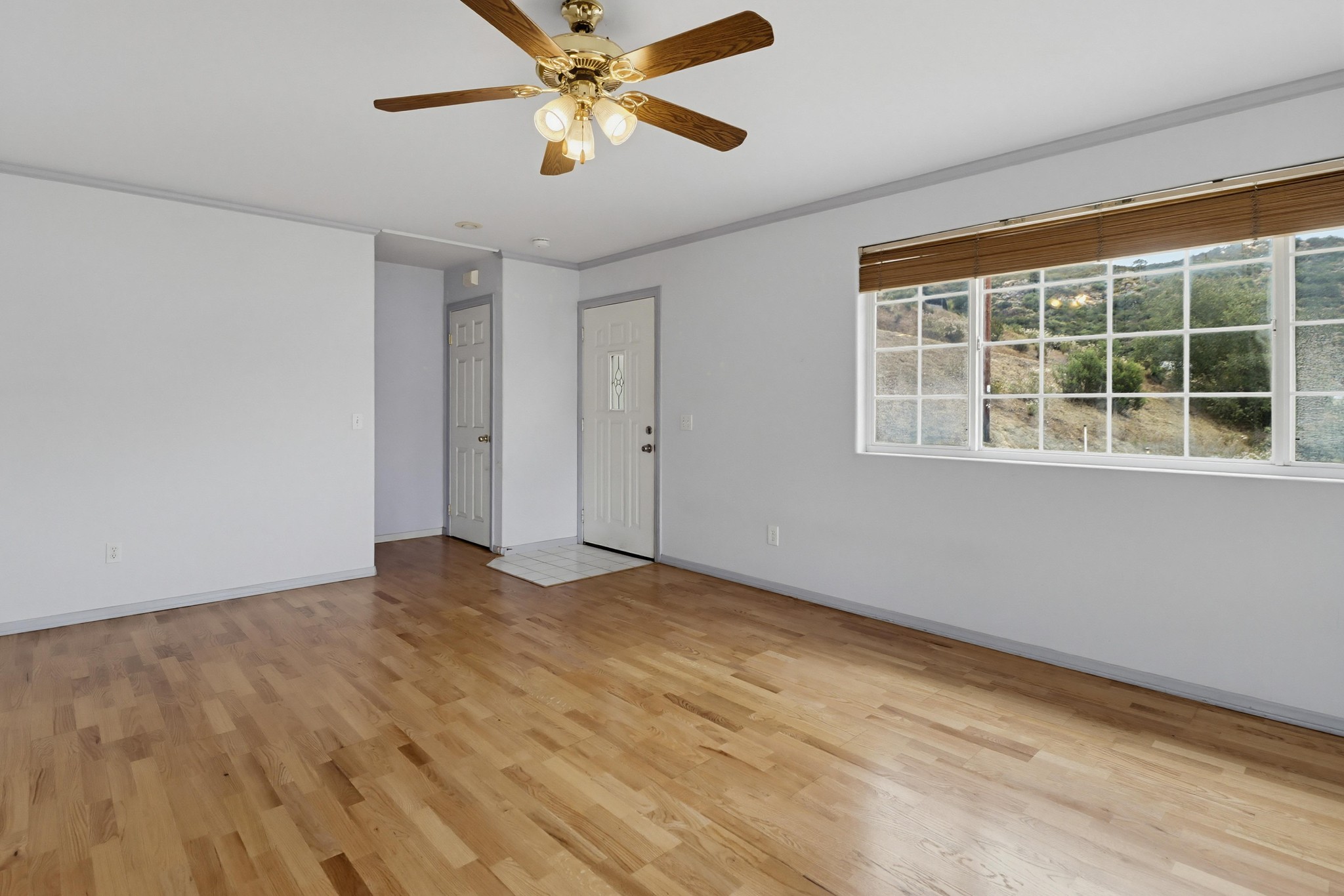 Virtual tour photo 23 of 76 for 833 Cochran Trail