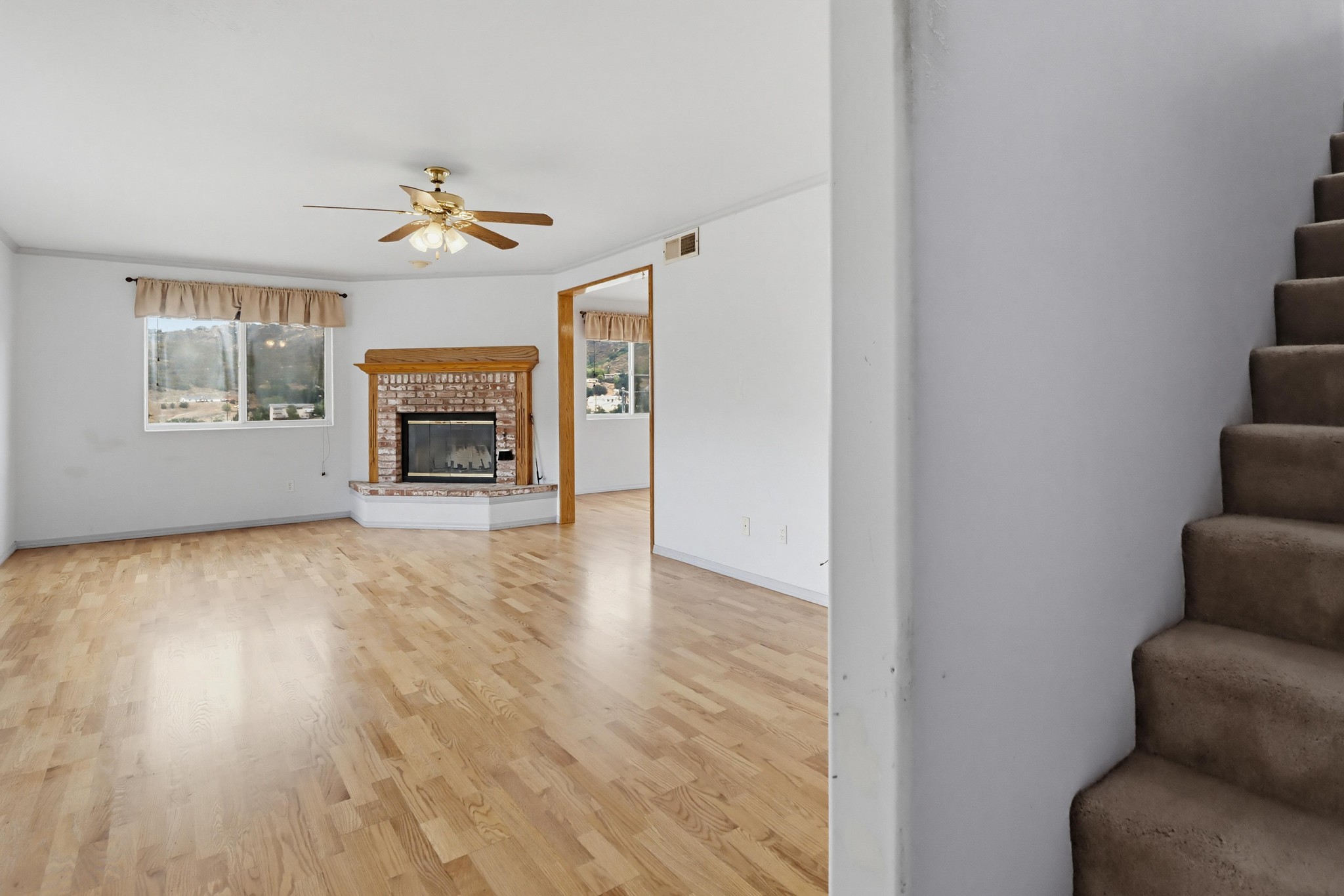 Virtual tour photo 28 of 76 for 833 Cochran Trail