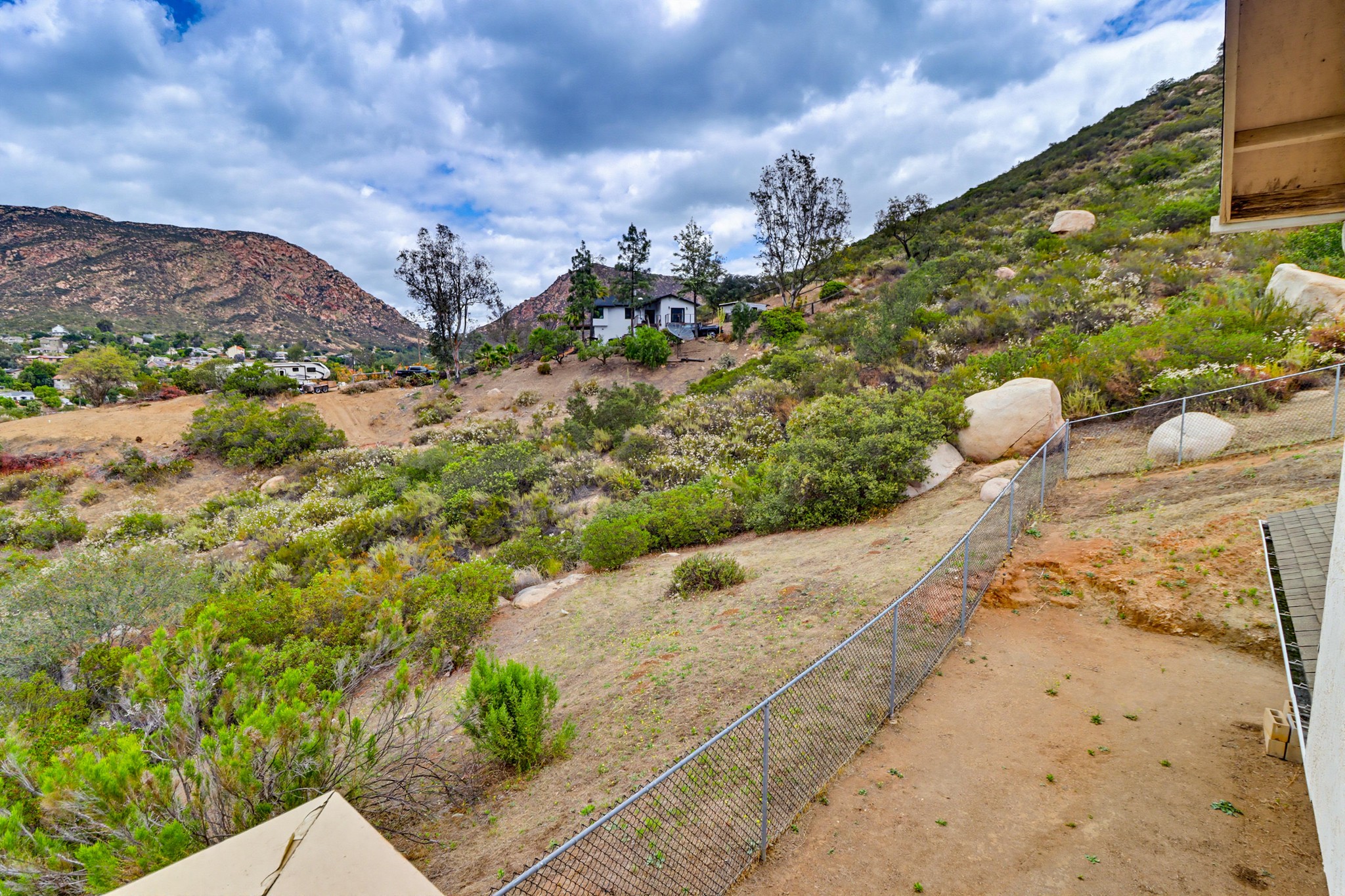 Virtual tour photo 40 of 76 for 833 Cochran Trail