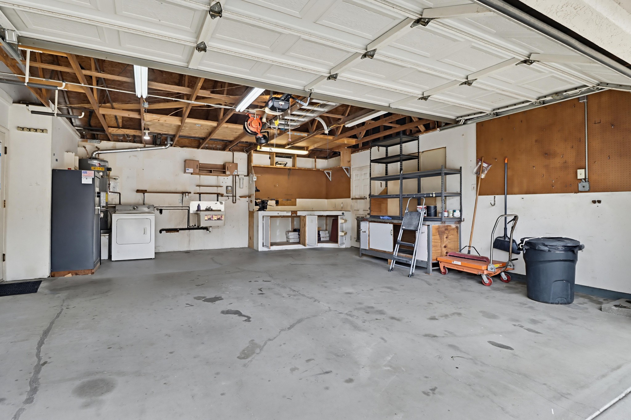 Virtual tour photo 51 of 76 for 833 Cochran Trail