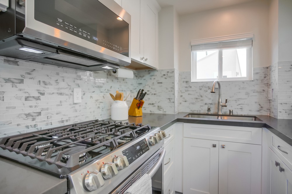 Virtual tour photo 18 of 49 for 833 Portsmouth Ct