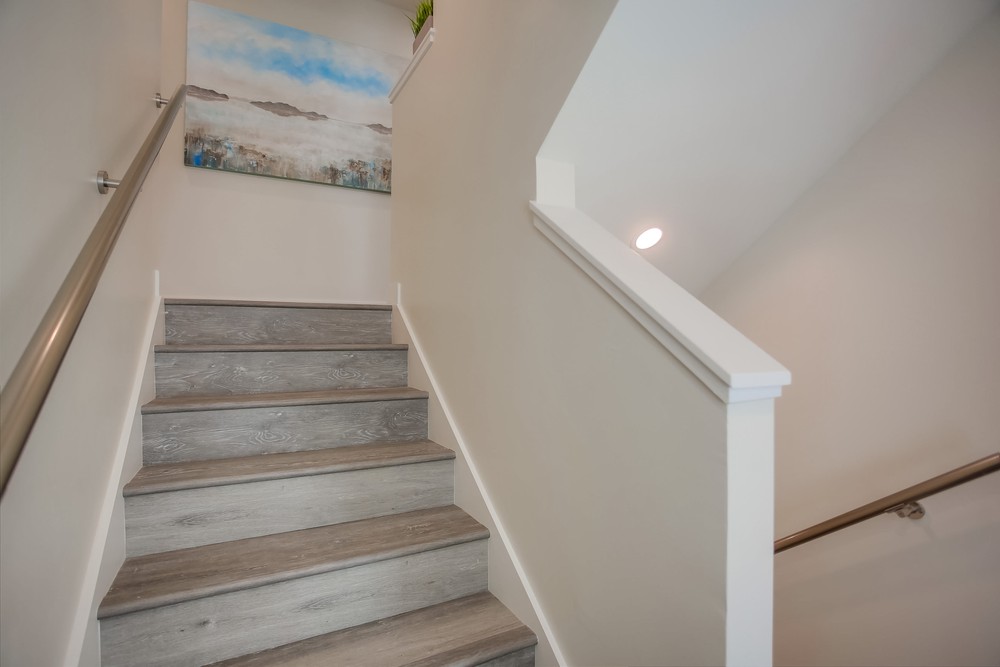 Virtual tour photo 23 of 49 for 833 Portsmouth Ct