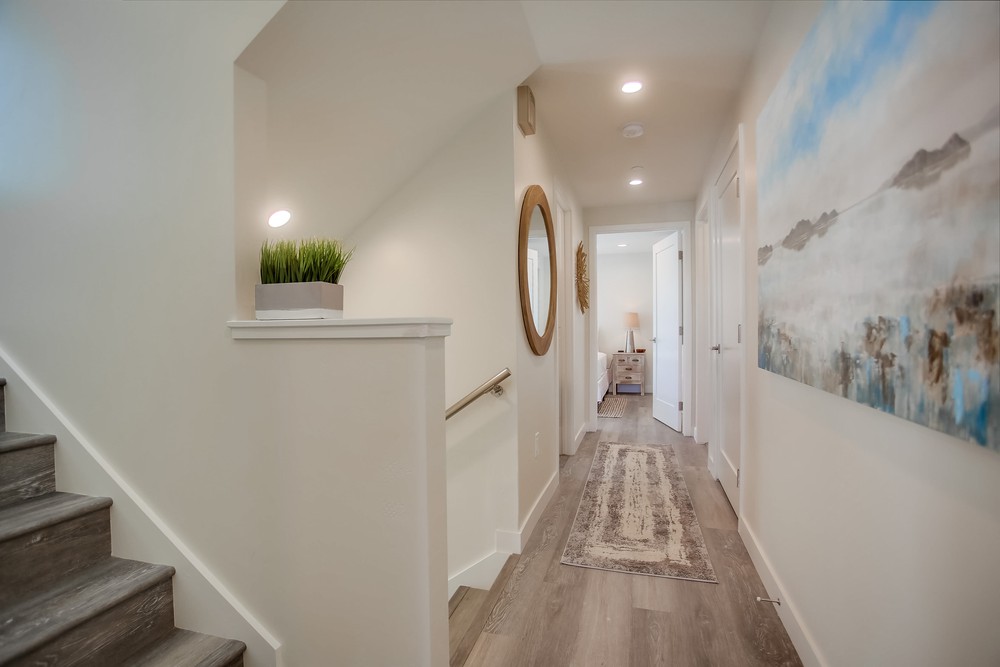 Virtual tour photo 24 of 49 for 833 Portsmouth Ct