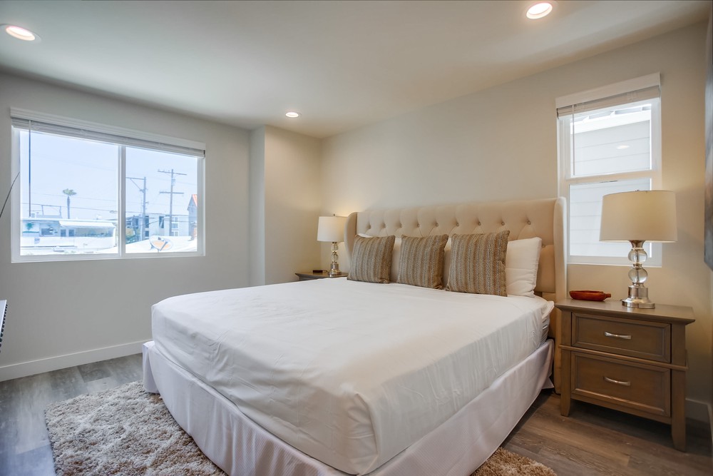 Virtual tour photo 29 of 49 for 833 Portsmouth Ct