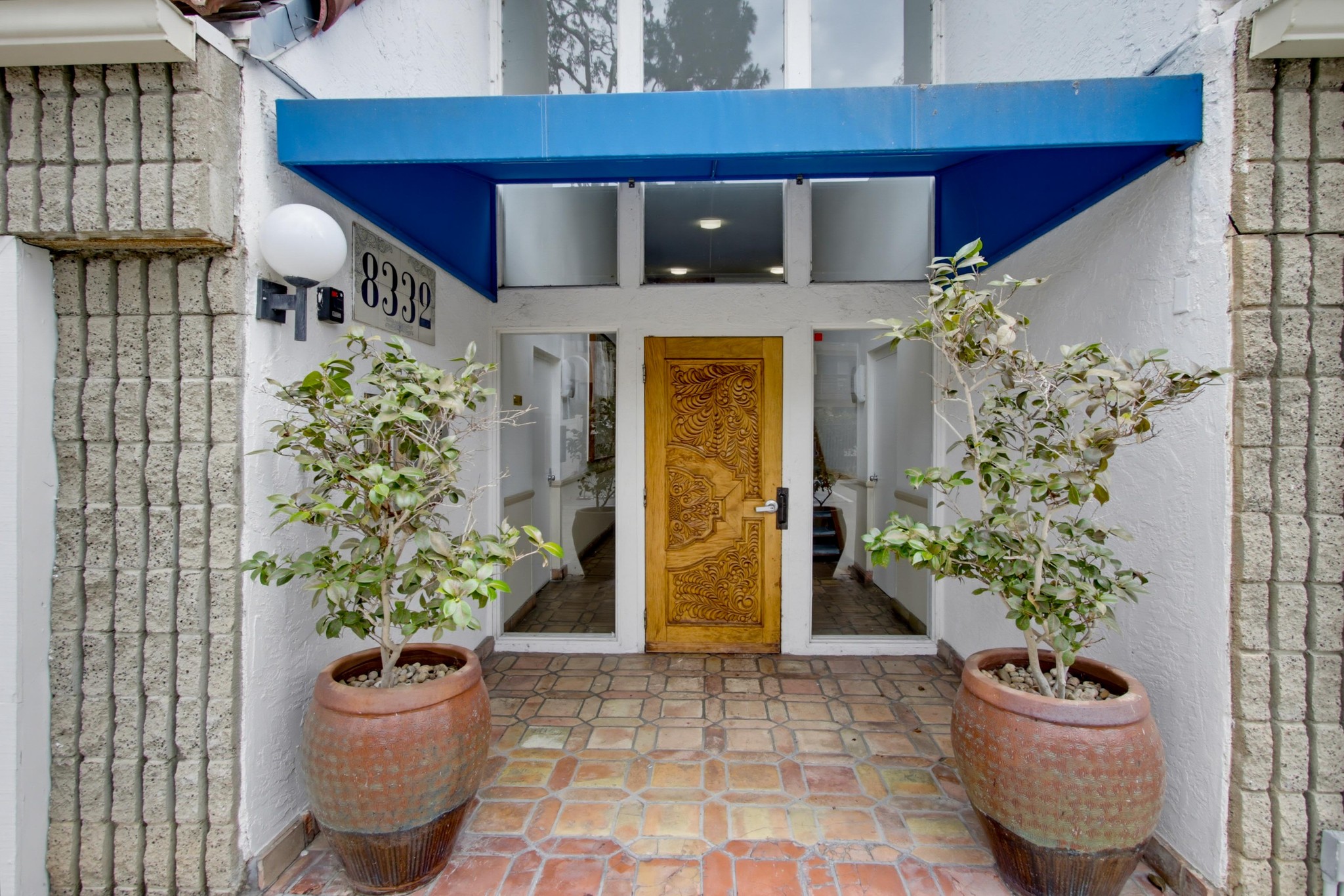 Virtual tour photo 3 of 33 for 8332 Regents Rd Unit B