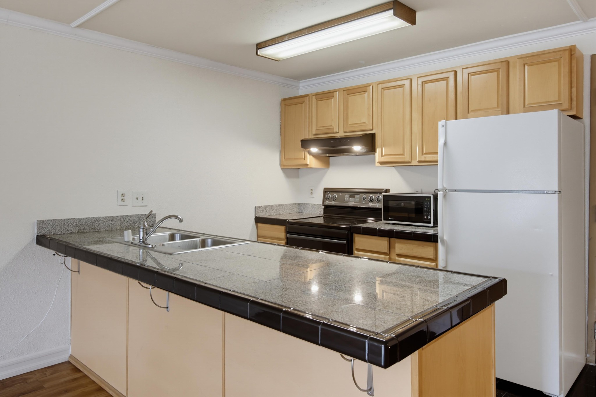 Virtual tour photo 10 of 33 for 8332 Regents Rd Unit B