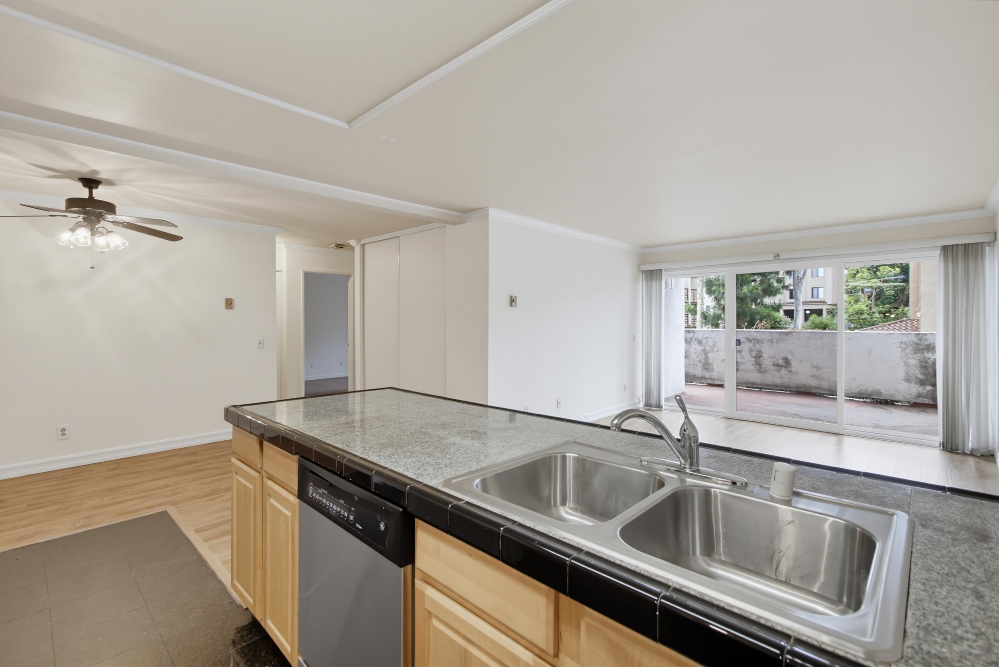 Virtual tour photo 13 of 33 for 8332 Regents Rd Unit B
