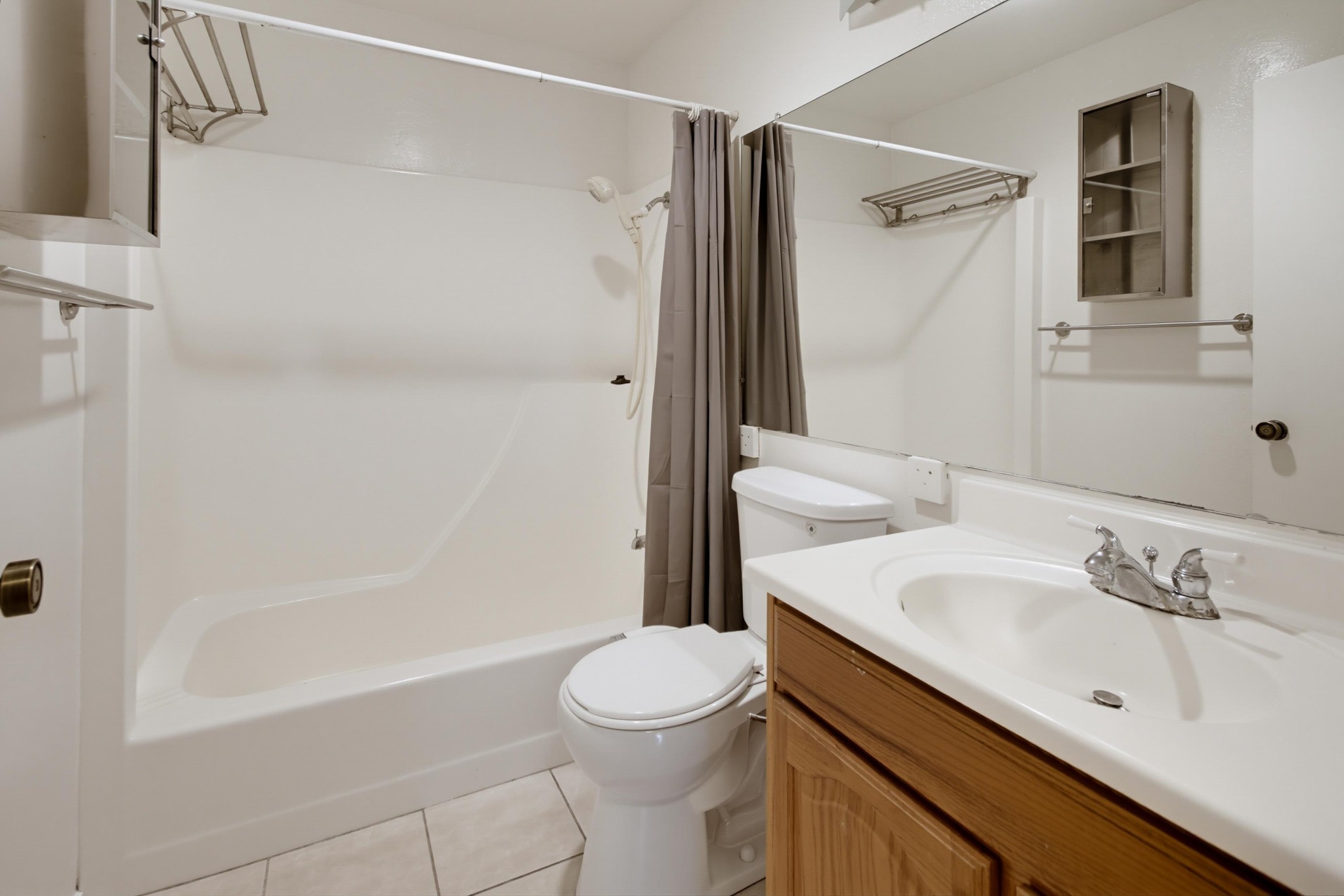 Virtual tour photo 17 of 33 for 8332 Regents Rd Unit B