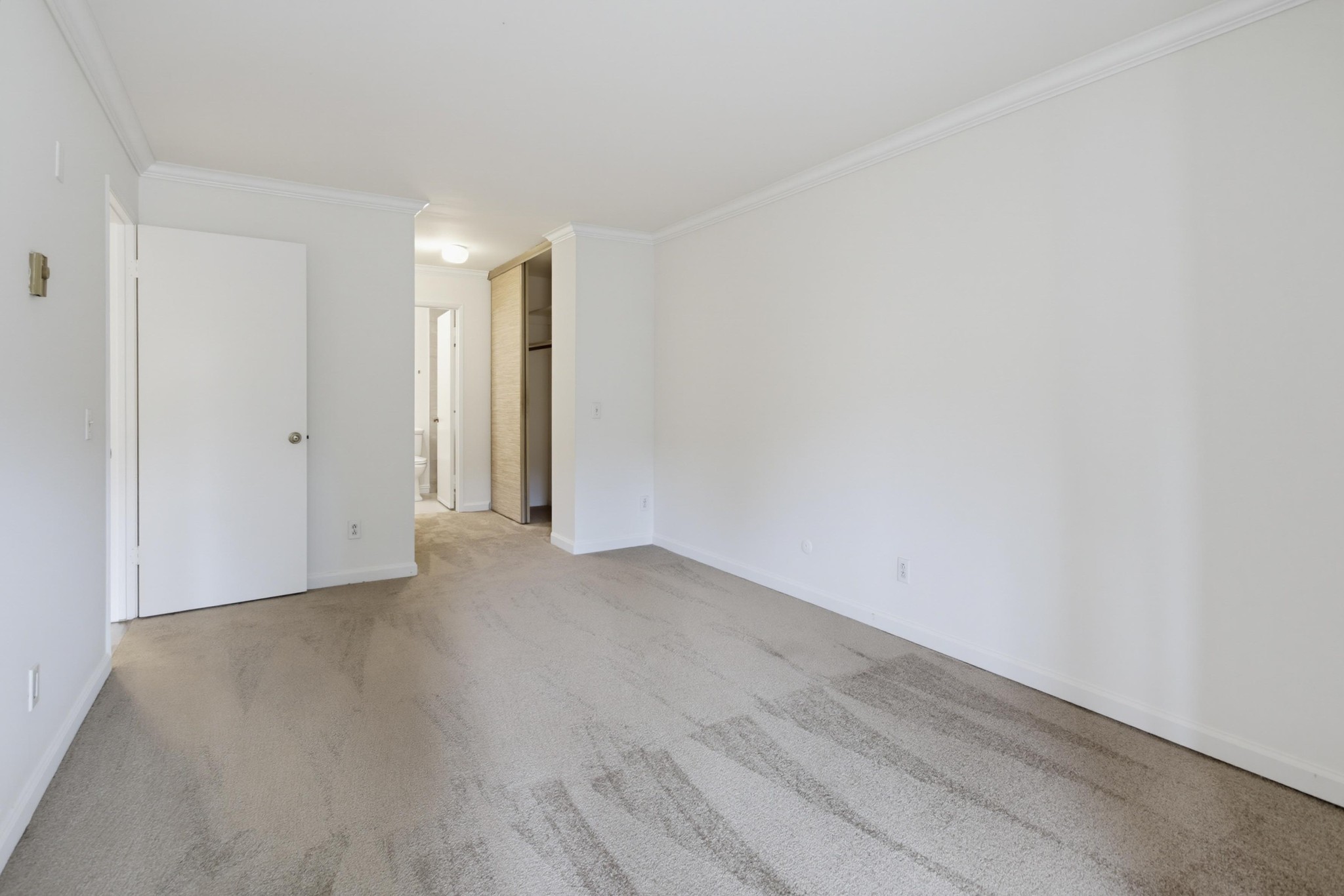 Virtual tour photo 23 of 33 for 8332 Regents Rd Unit B