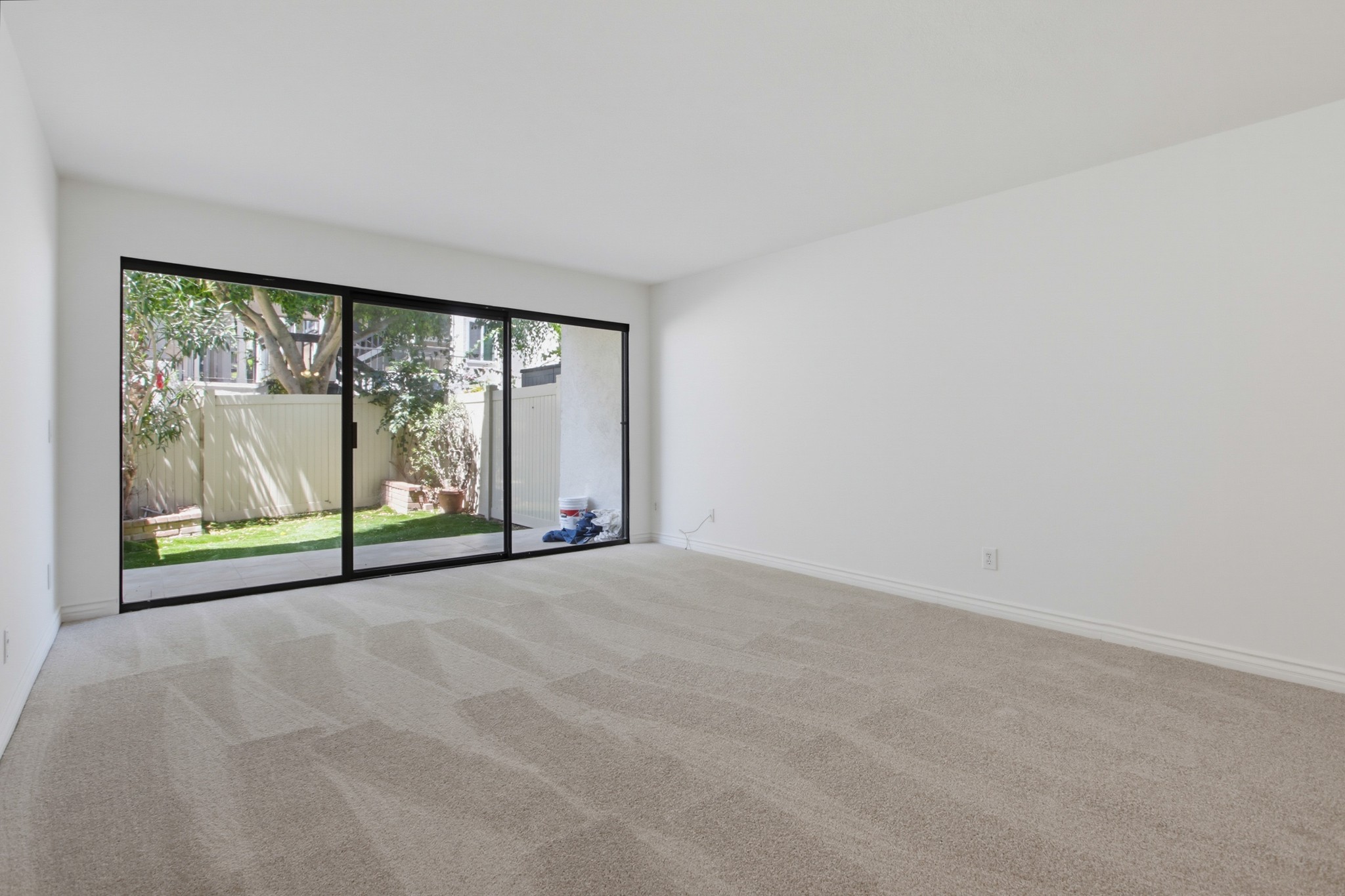 Virtual tour photo 7 of 37 for 8332 Regents Rd Unit E