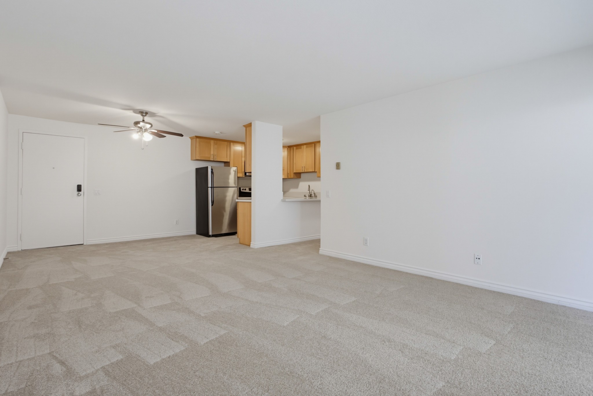 Virtual tour photo 9 of 37 for 8332 Regents Rd Unit E