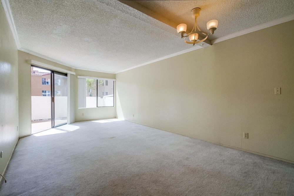 Virtual tour photo 7 of 37 for 8332 Regents Rd
