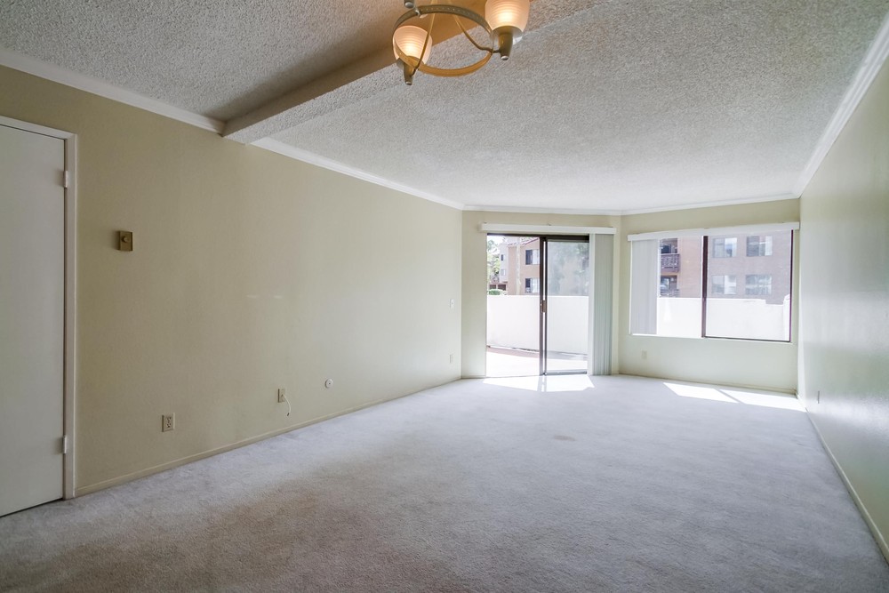 Virtual tour photo 8 of 37 for 8332 Regents Rd