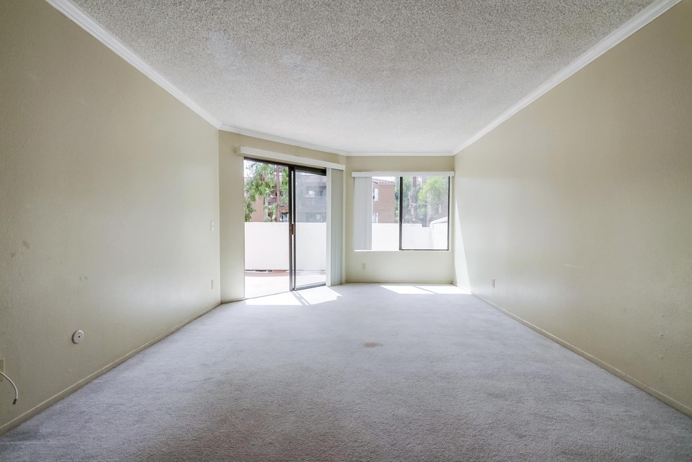 Virtual tour photo 9 of 37 for 8332 Regents Rd