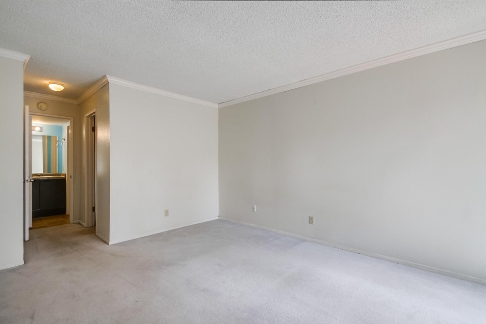 Virtual tour photo 21 of 37 for 8332 Regents Rd