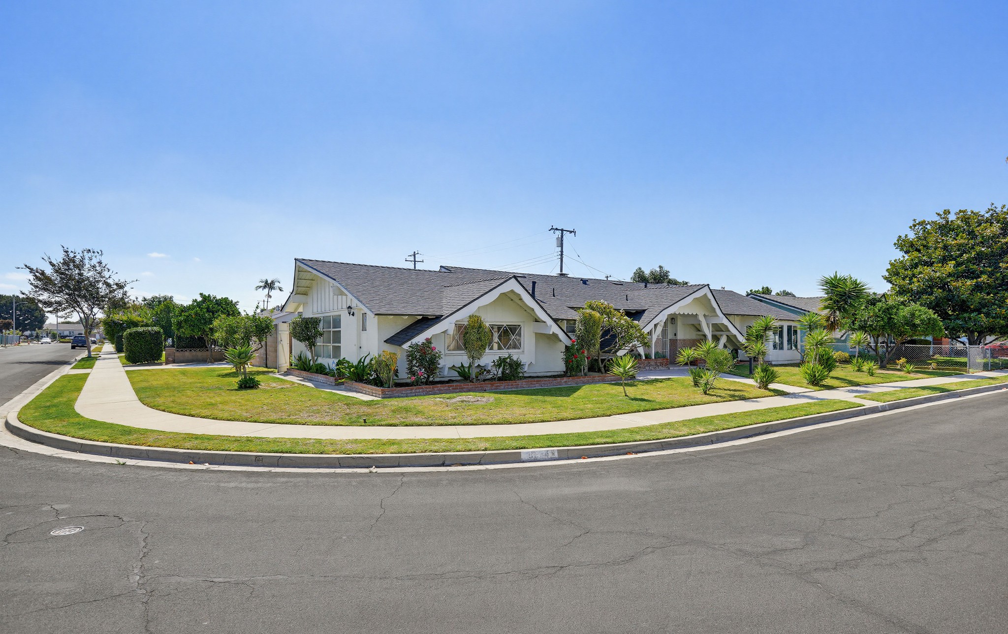 Virtual tour photo 3 of 37 for 8334 Mars Dr