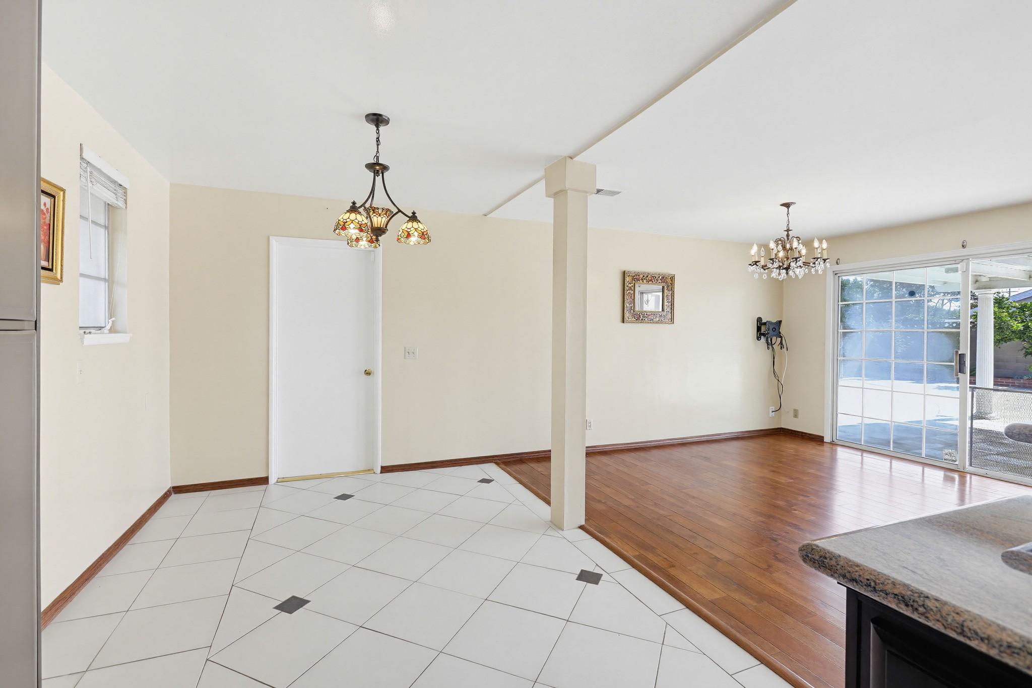 Virtual tour photo 11 of 37 for 8334 Mars Dr