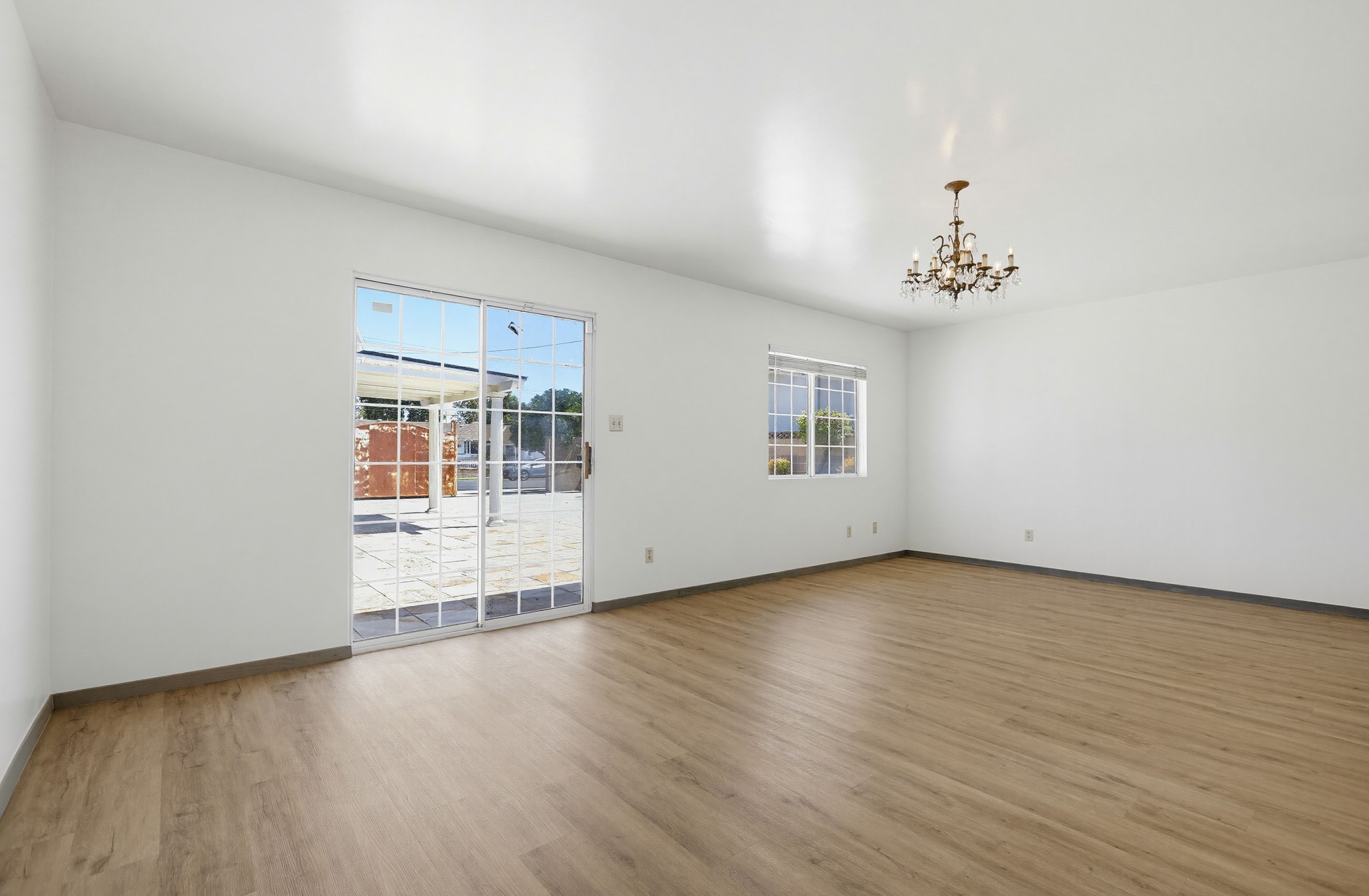 Virtual tour photo 16 of 37 for 8334 Mars Dr