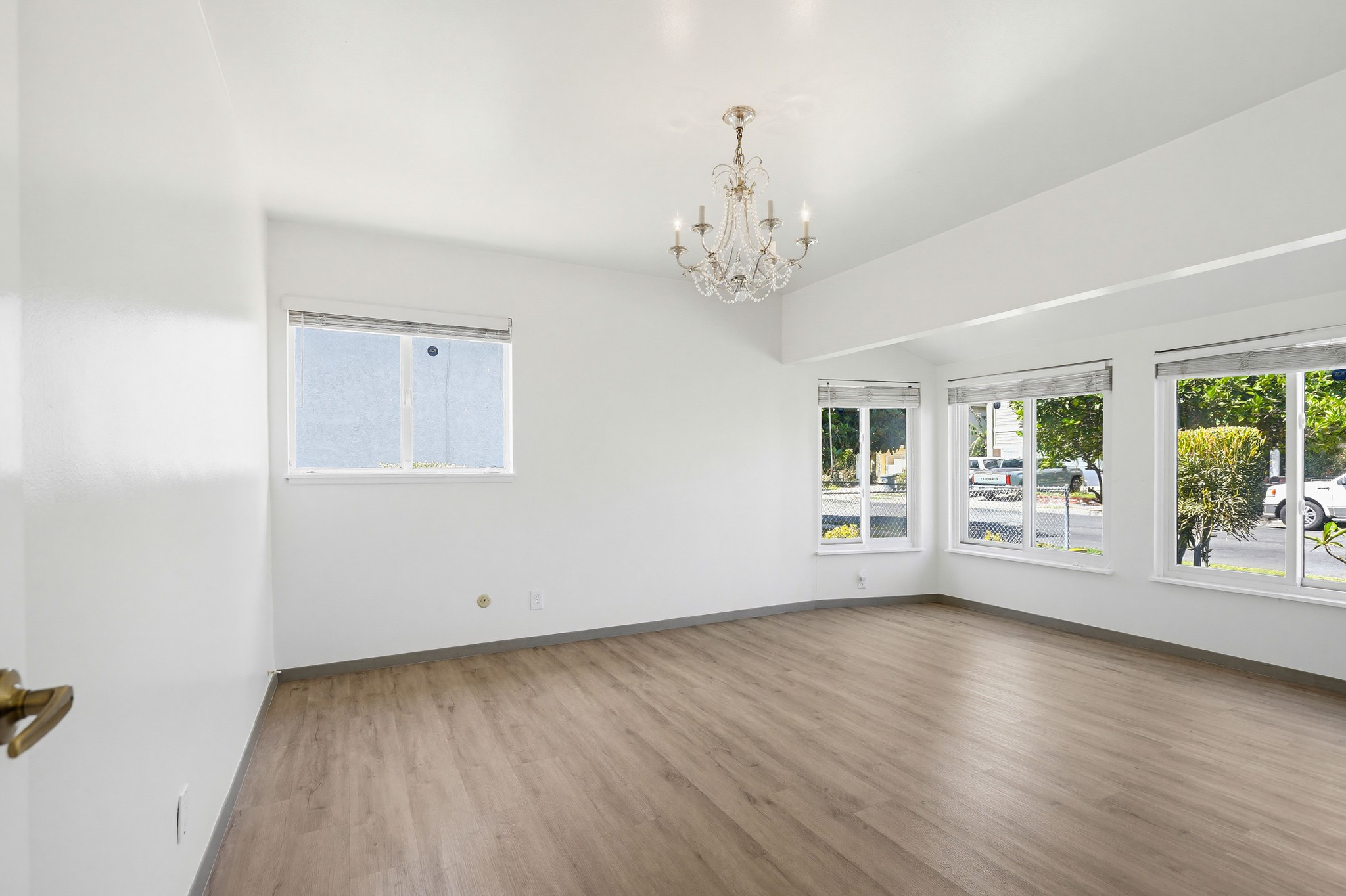 Virtual tour photo 23 of 37 for 8334 Mars Dr