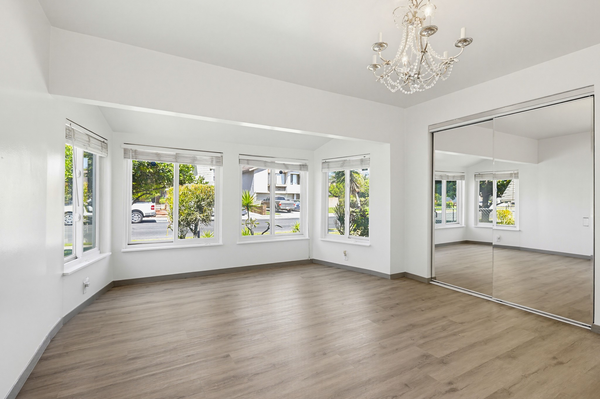Virtual tour photo 24 of 37 for 8334 Mars Dr