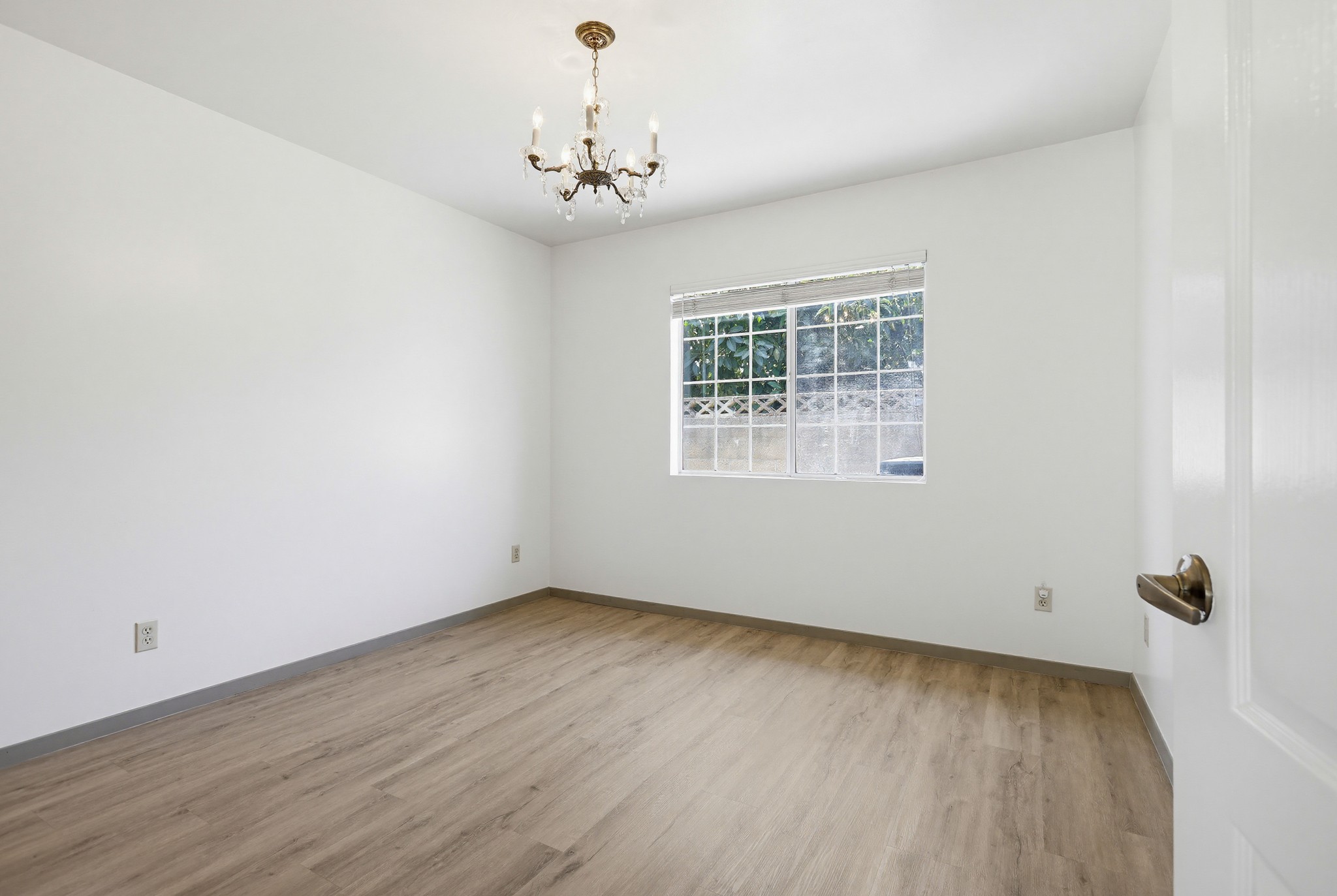 Virtual tour photo 27 of 37 for 8334 Mars Dr