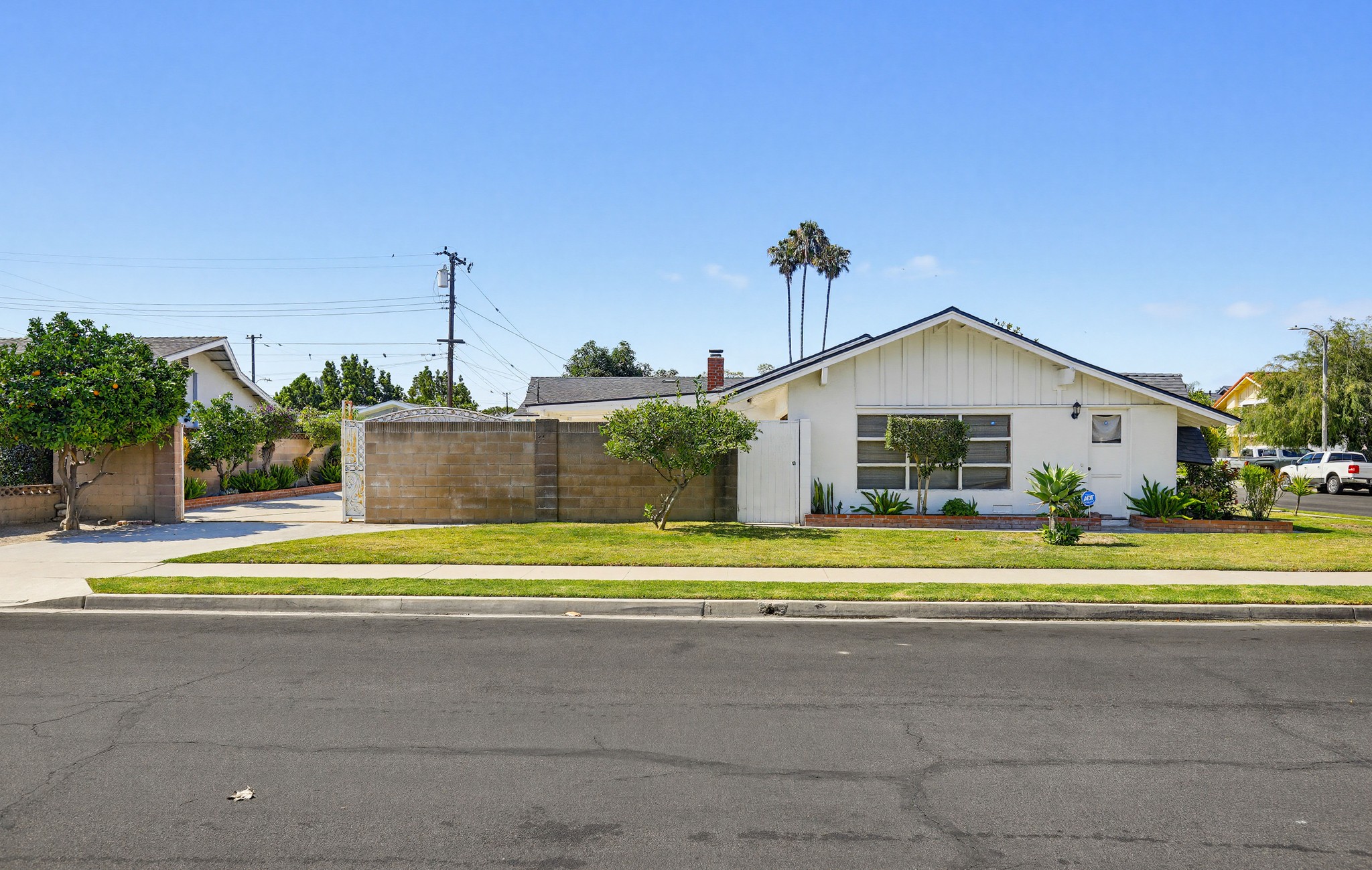 Virtual tour photo 4 of 37 for 8334 Mars Dr