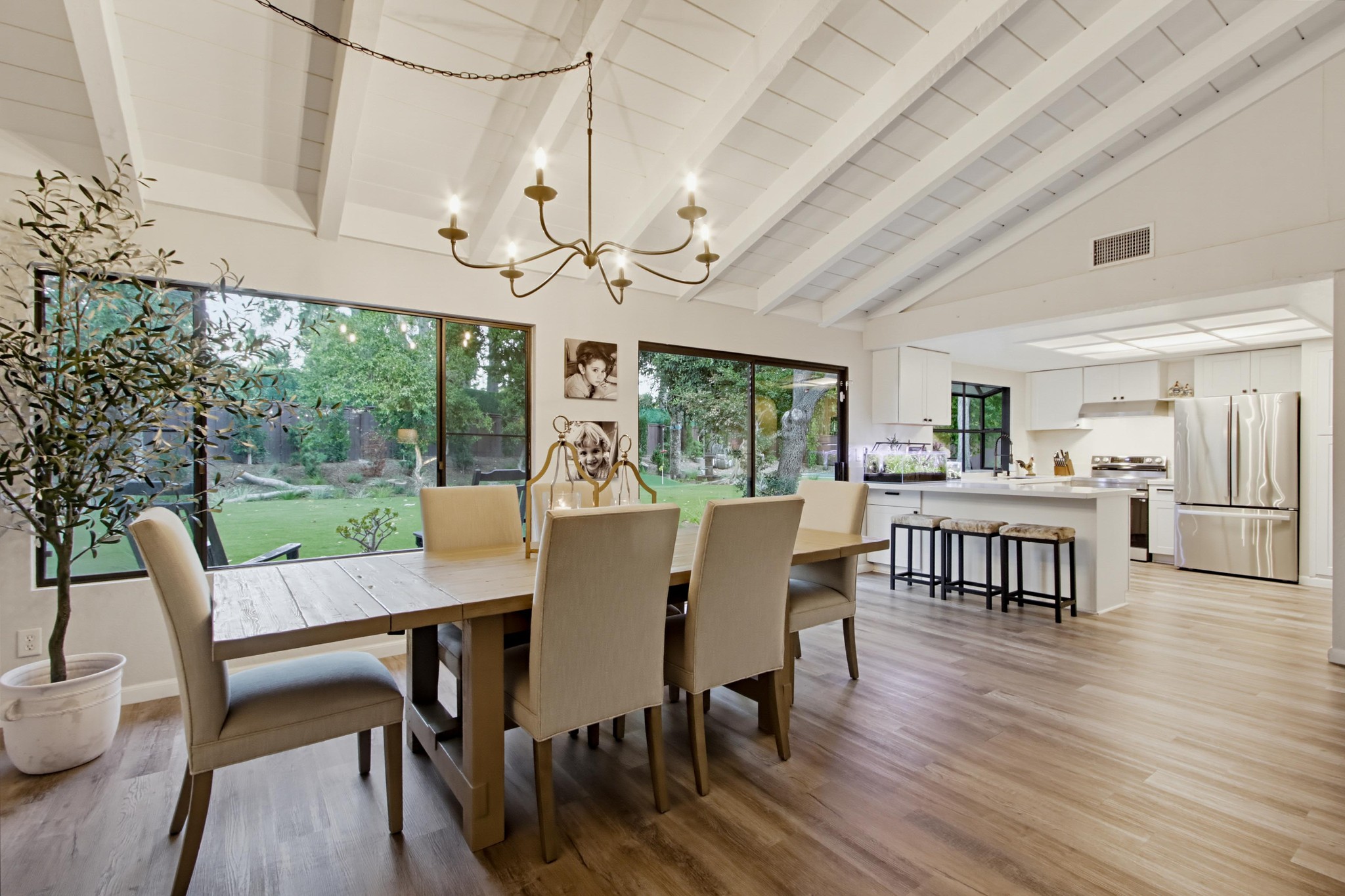 Virtual tour photo 18 of 48 for 834 Cole Ranch Rd