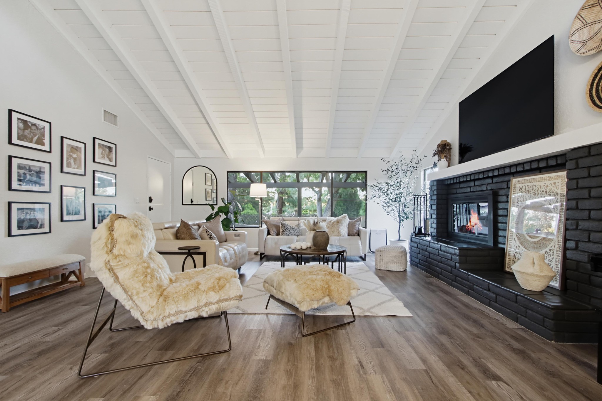 Virtual tour photo 19 of 48 for 834 Cole Ranch Rd