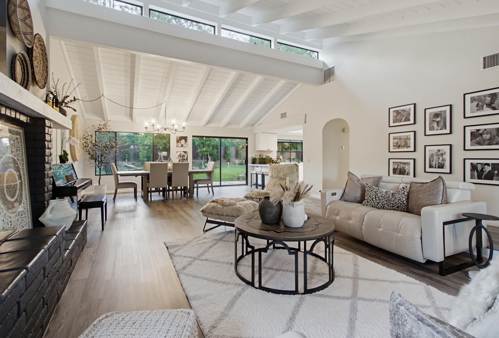 Virtual tour photo 20 of 48 for 834 Cole Ranch Rd