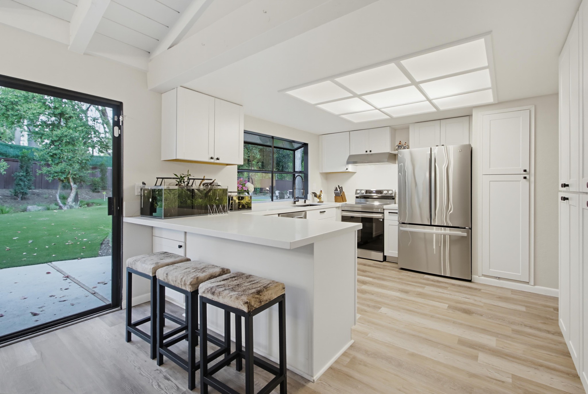 Virtual tour photo 25 of 48 for 834 Cole Ranch Rd