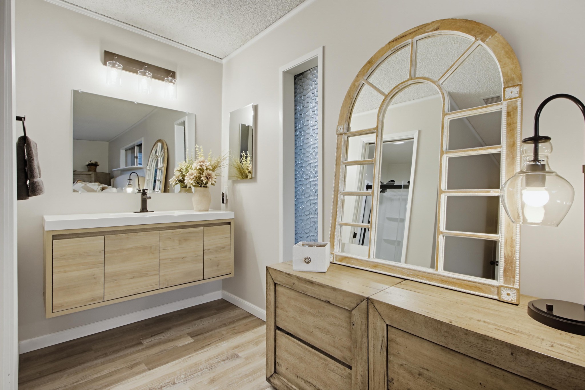 Virtual tour photo 30 of 48 for 834 Cole Ranch Rd