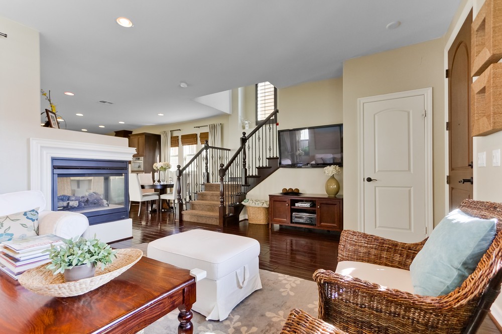 Virtual tour photo 9 of 36 for 8340 Kern Crescent